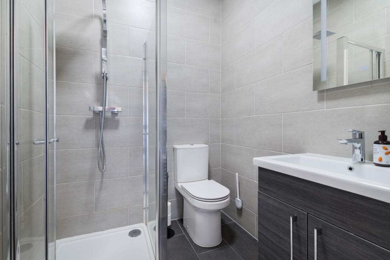 Charming Newly Refurb 2-Bed 2-Bath Whole Apartment Near Hyde Park & Kensington, Prime Paddington Location Zone 1 Londyn Zewnętrze zdjęcie