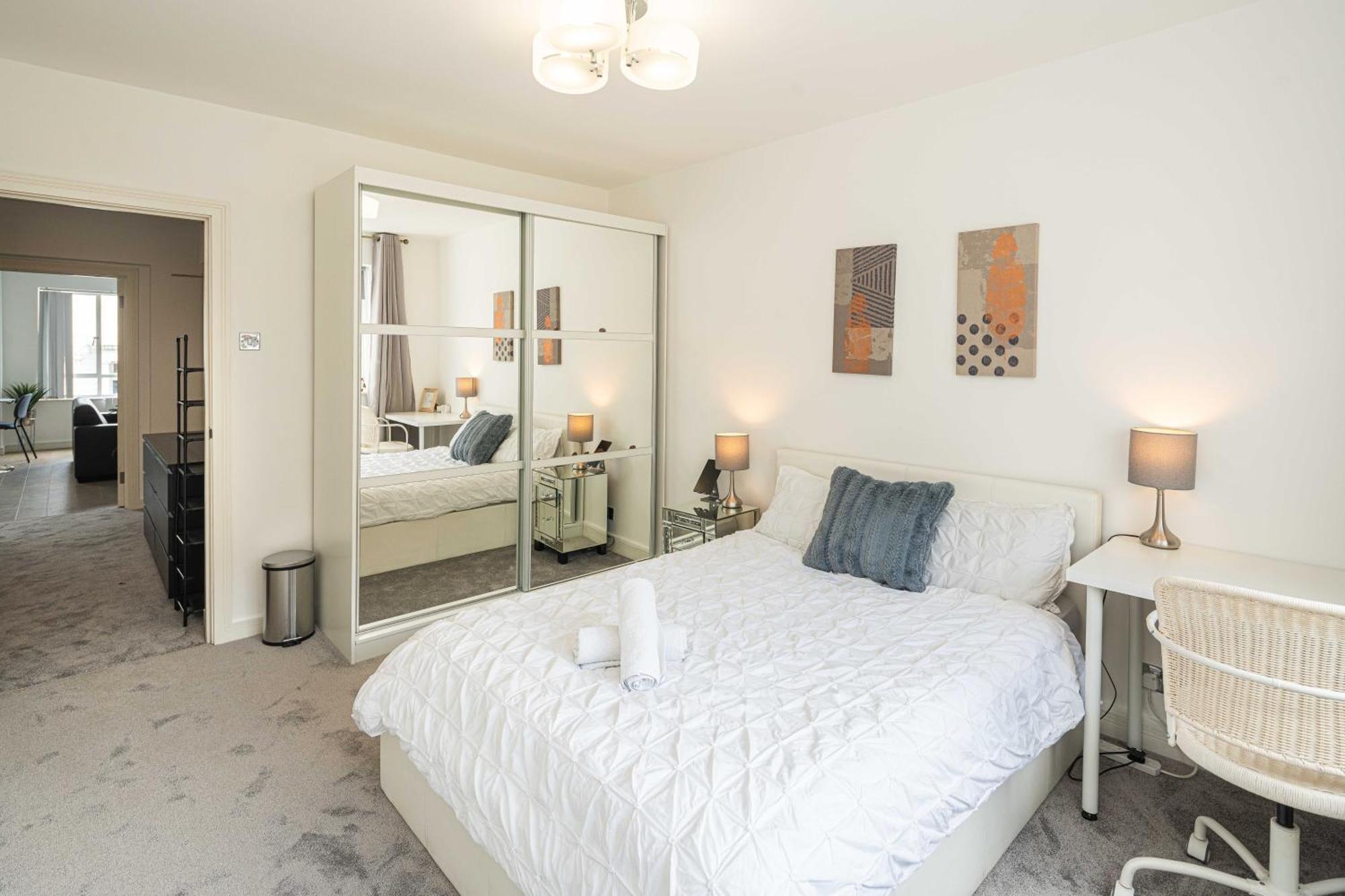 Charming Newly Refurb 2-Bed 2-Bath Whole Apartment Near Hyde Park & Kensington, Prime Paddington Location Zone 1 Londyn Zewnętrze zdjęcie